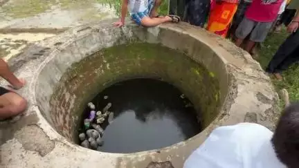 सरिया: ठाकुर बाड़ी टोला में गुमशुदा लड़के का शव कुएं से बरामद, पहचान आर्यन कुमार के रूप में हुई