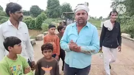 गंदी राजनीति देखना हो तो पूरा वीडियो जरुर देखना इन दलालों का