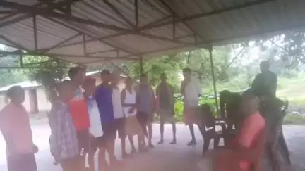नोआमुंडी: नोवामुंडी में डेबरा बालमुचू और मनोज तिरिया की अध्यक्षता में ग्राम सभा का आयोजन हुआ