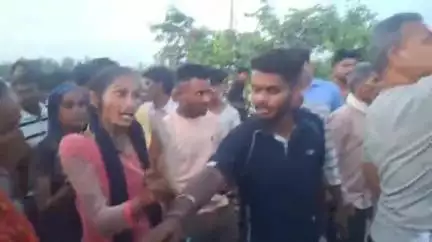 शाहाबाद: मिलक तेहब्बर गाँव के पास रामपुर शाहबाद मार्ग किनारे एक युवक नाले में बहा, लोगों ने लगाया जाम, रात में युवक की तलाश शुरू