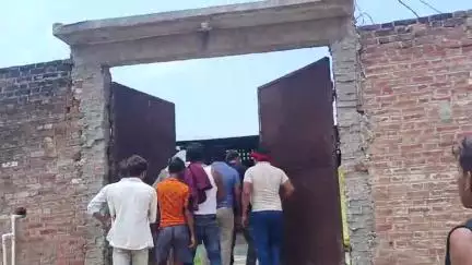 जुहाना गांव से चोरी हुई भैंस वाइसखाजा  रोड के पास हाता मेंग्रामवासियों ने पकड़ी चोर मौके से फरार पुलिस चोर की तलाश में