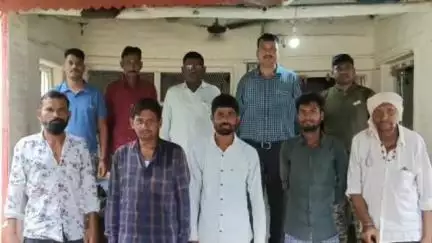 आर्णी: न्यायालयात गैरहजर राहिलेल्या आरोपींना आर्णी  पोलिसांनी केली विविध गावावरून केली अटक