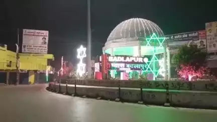 बदलापुर: सिंगरामऊ में अज्ञात वाहन की चपेट में आने से पति-पत्नी गंभीर रूप से हुए घायल