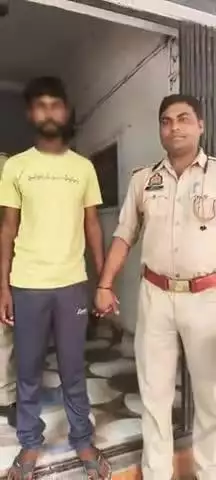 चुनार: टेढ़ुआ बाबा मंदिर के पास से नाबालिग को भगा ले जाने के मामले में फरार आरोपी को पुलिस ने किया गिरफ्तार