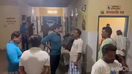 जयनगर: लोहा डंडा में अज्ञात बाइक की टक्कर से हैदर खान गंभीर रूप से घायल