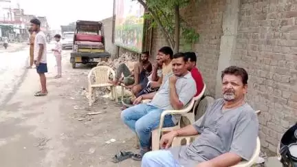इस्लामी लोगों ने मोहर्रम के उपलक्ष में हाईवे पर पिलाया मीठा शरबत.. Vineet Singh reporter Uttarakhand bajpur...