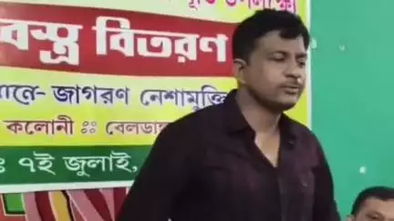 বেলডাঙা ১: জাগরণ নেশা মুক্তি কেন্দ্রের সপ্তম বর্ষপূর্তি অনুষ্ঠানে উপস্থিত বেলডাঙা থানার ভারপ্রাপ্ত আধিকারিক