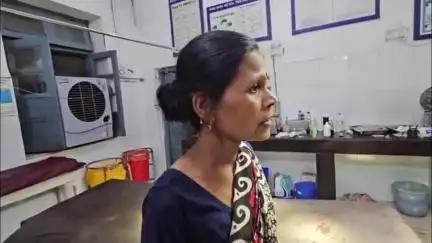 सतना के टिकुरिया टोला में पति ने पत्नी से की मारपीट, पत्नी ने थाने में शिकायत की, पुलिस जांच में जुटी