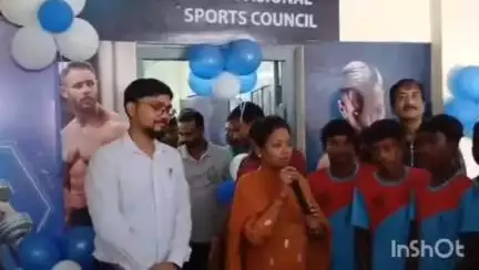 রানিবাঁধ: বাঁকুড়া জেলা প্রশাসনের উদ্যোগে খাতড়া মহকুমা স্পোর্টস কমপ্লেক্সে একটি ব্যায়ামাগারের উদ্বোধন করলেন রাজ্যের মন্ত্রী