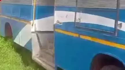 সাগরদিঘি: পথ দুর্ঘটনা এড়াতে জরুরী পদক্ষেপ গ্রহণ সাগরদিঘী থানার পুলিশের