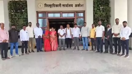 अकोला: शेतकरी सहकारी खरेदीविक्री संघ अकोटमध्ये रब्बी हंगाम 2024-25 मध्ये अपहार; 'वंचित'ची जिल्हाधिकाऱ्यांकडे तक्रार