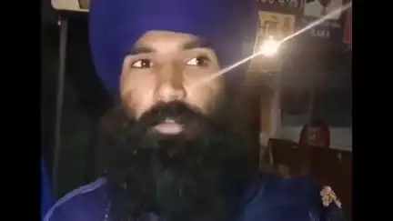 ਜਲੰਧਰ 1: ਬਸ ਸਟੈਂਡ ਵਿਖੇ ਚੱਲ ਰਹੇ ਦੇ ਦੇਹ ਵਪਾਰ ਧੰਦੇ ਦੇ ਖਿਲਾਫ ਪੁੱਜੇ ਨਿਹੰਗ ਸਿੰਘ