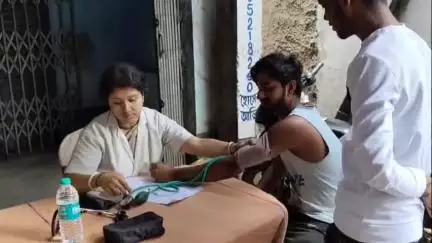 ভরতপুর ১: পবিত্র মহরম উপলক্ষে বিনোদিয়া এলাকায় স্বেচ্ছায় রক্তদান শিবিরের আয়োজন করা হয়