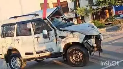 अरवल: रोजापर के ओम साई हॉस्पिटल के पास स्कॉर्पियो पलटने से पांच घायल, दो की हालत गंभीर; पटना रेफर