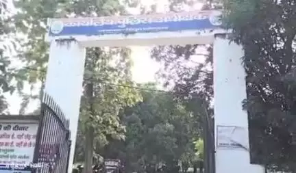 नौगढ़: पुलिस अधीक्षक ने 15 पुलिस कर्मियों का किया स्थानांतरण