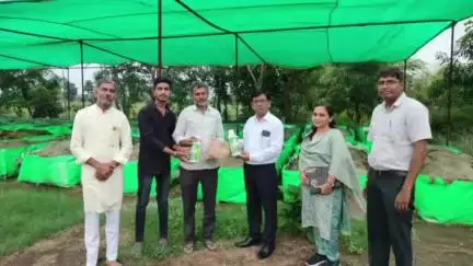 मोहन बड़ोदिया: कृषि विभाग के अधिकारियों ने ग्राम मटेवा में प्राकृतिक एवं जैविक खेती का निरीक्षण किया, दिए आवश्यक निर्देश