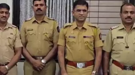 श्रीरामपूर: श्रीरामपूर शहरातील वार्ड नंबर सात परिसरात महिलेच्या गळ्यातील गंठण ओरबडणारे दोघे जेरबंद
