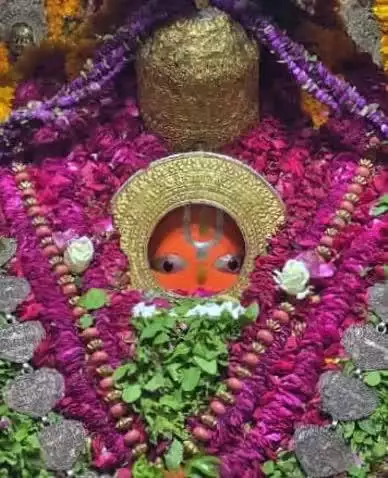 🌺🌻🌻
*#श्री_हनुमान_जी_महाराज जी की प्रातः कालीन शुभ मंगला श्रृंगार आरती दर्शन*🌺 _*#श्री_हनुमानगढ़ी_अयोध्याधामजी।।*_ 🌺🌻 दिनांक~ 8-07-25 मंगलवार 🌻🌺 श्री हनुमान जी महाराज आपके सकल मनोरथ सिद्ध करें।।🌺🌻
स्वस्थ और प्रसन्नचित रखें।