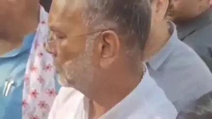 सांगोद: सांगोद में पुलिस ने सीएम भजनलाल शर्मा को किसान संघ का ज्ञापन देने से रोका, कार्यकर्ता मंत्रियों की गाड़ी के आगे लेटे