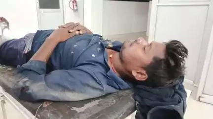 पन्ना: बड़गडी में शौच करने जा रहे तीन युवकों को बेलगाम बुलेरो ने मारी टक्कर, तीनों घायल, चालक वाहन लेकर भागा