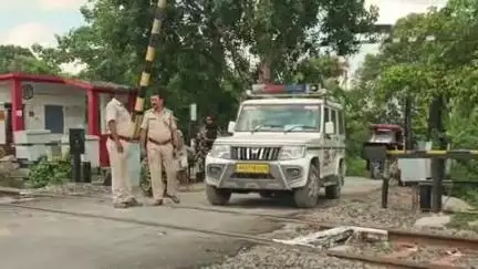 गोरौल: हाजीपुर-मुजफ्फरपुर रेलखंड के गोरौल में ट्रेन से कटकर एक अज्ञात व्यक्ति की मौत