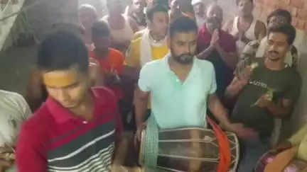 सिलाव: सिलाव के कड़ाह डीह स्थित देवी स्थान में 36 घंटे का अखंड कीर्तन संपन्न