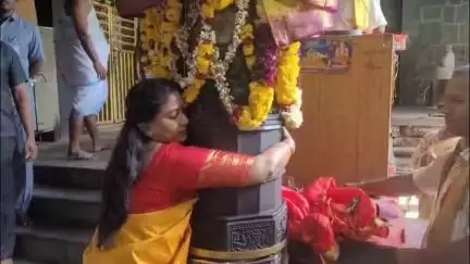 విశాఖపట్నం: ఈ నెల 9న సింహాచలంలో గిరిప్రదక్షిణ, ఏర్పాట్లపై సిబ్బందికి ఆరా తీసిన హోం శాఖ మంత్రి వంగలపూడి అనిత