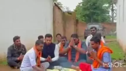 सिमगा: मोहभट्ठा में 5 लाख रुपए की लागत से बनने वाली सीसी सड़क का किया गया भूमिपूजन