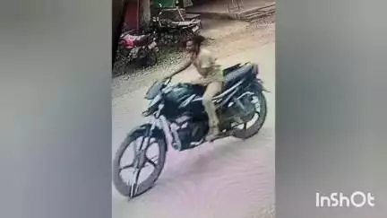 मल्हारगढ़: बूढ़ा बस स्टैंड से बाइक चोरी, संदिग्ध का सीसीटीवी फुटेज वायरल, पुलिस ने मामला संज्ञान में लिया