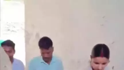 डुमरी: जिप सदस्या ने दूधपनिया के उत्क्रमित मध्य विद्यालय का निरीक्षण कर पठन-पाठन की जानकारी ली
