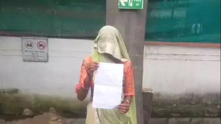 ललितपुर: थाना जाखलौन क्षेत्र के गांव निवासी महिला ने नामजद आरोपी पर 7 माह तक बंधक बनाकर दुष्कर्म करने का आरोप लगाया