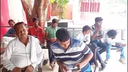 शिकोहाबाद: डहर गांव के पास ट्रैक्टर-ट्राली से टकराकर बाइक सवार की हुई मौत, मृतक के 4 बच्चे थे