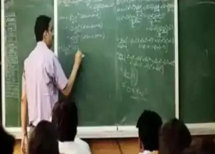 आपसी रंजिश के चलते राजस्थान में छात्रा को किया गया फेल; शिकायत के बाद शिक्षा मंत्री ने टीचर को किया सस्पेंड
