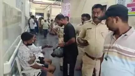 बिहार: दीपनगर वायपास में ट्रैक्टर ने बाइक को मारी टक्कर, बाइक सवार 3 युवक घायल