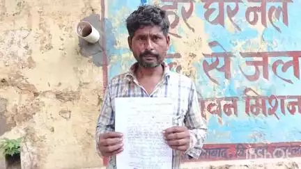 जलालाबाद: गांव सराय साधौ में पत्नी ने पति को लोगों से पिटवाने का आरोप लगाया, पीड़ित विकलांग ने थाने में दी तहरीर