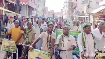 डुमरांव: मतदाता पुनरीक्षण अभियान को लेकर जदयू ने निकाली साइकिल रैली, डुमरांव में दिखा उत्साह, विपक्ष पर बोला हमला