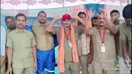 ପରଜଙ୍ଗ: ୭ଦଫା ଦାବୀ ନେଇ ପରଜଙ୍ଗ ଡ୍ରାଇଭର ମହାସଂଘ ପକ୍ଷରୁ ବିଭିନ୍ନ ସ୍ଥାନରେ ଆନ୍ଦୋଳନ ଜାରି।