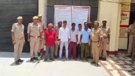 मुहम्मदाबाद गोहना: मुहम्मदाबाद गोहना में पांच वारंटियों को गिरफ्तार कर जेल भेजा गया