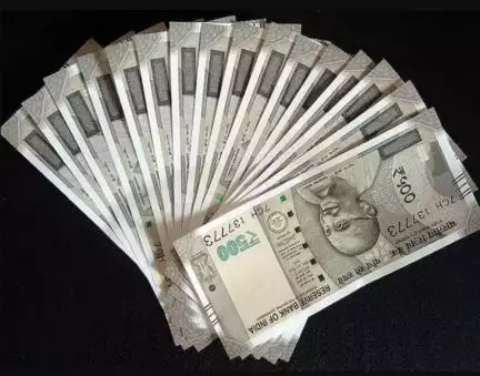 अब बैंक नहीं काटेंगे आपके पैसे! खत्‍म होने वाली है मिनिमम बैलेंस की टेंशन