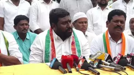 ములుగు: నాకు నయీం గ్యాంగ్ తో సంబంధం ఉందని నిరూపిస్తే నా పదవికి రాజీనామా చేస్తా : DDC అధ్యక్షుడు పైడాకుల అశోక్