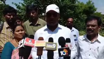 భీమిలి: PM పాలెం బట్టర్ ఫ్లై పార్కును పరిశీలించిన GVMC కమిషనర్ కేతన్ గార్గ్, రూరల్ తహసీల్దార్ పాల్ కిరణ్