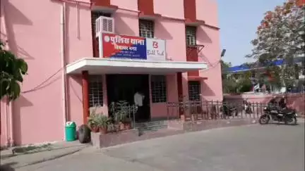 जयपुर: विद्याधर नगर में दोस्ती कर झूठे प्यार में फंसाकर कैफे में कॉलेज की छात्रा से रेप, अश्लील वीडियो बनाकर ब्लैकमेल