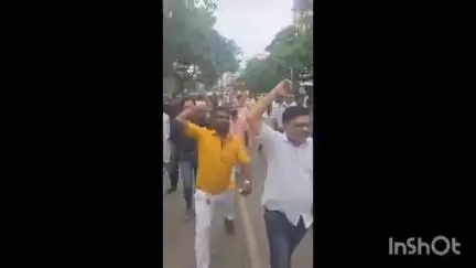 ठाणे: मिरा भाईंदर येथे मनसेच्या मोर्चाला सुरुवात