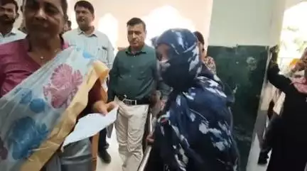 टोंक: टोंक कलेक्टर कल्पना अग्रवाल ने सआदत अस्पताल का किया औचक निरीक्षण, खामियों और लापरवाही पर लिया बड़ा एक्शन