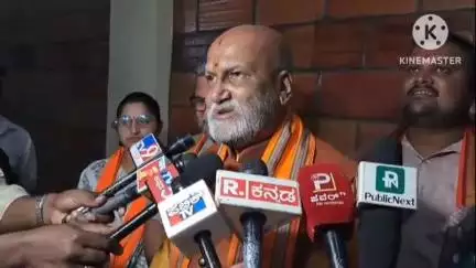 ಹುಬ್ಬಳ್ಳಿ ನಗರ: ಜುಲೈ ೧೩ ರಂದು ಕಾಶ್ಮೀರದಲ್ಲಿ ಸಮಾವೇಶ: ನಗರದಲ್ಲಿ ಶ್ರೀರಾಮ ಸೇನಾ ರಾಷ್ಟ್ರೀಯ ಅಧ್ಯಕ್ಷ ಪ್ರಮೋದ್ ಮುತಾಲಿಕ್
