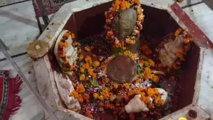 सुल्तानपुर: सोमवार-मंगलवार को गूंजता है 'हर हर महादेव', कुडेभार में उमड़ती है श्रद्धा