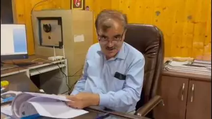 नाहन: नेशनल हाईवे अथॉरिटी के एक्सीयन राकेश खंडूजा ने मीडिया से की मुलाकात, नेशनल हाईवे को हुए नुकसान का बनाया प्राकलन