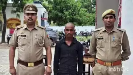 मितौली: थाना मैगलगंज पुलिस ने शादी का झांसा देकर दुष्कर्म करने वाले अभियुक्त अमन को सपहा गांव से किया गिरफ्तार