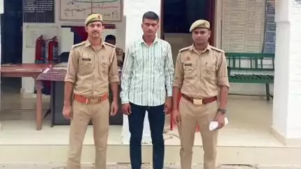 चकरनगर: सहसों इलाके में दलित किशोरी आत्महत्या कांड का दूसरा आरोपित गिरफ्तार, अन्य की तलाश जारी