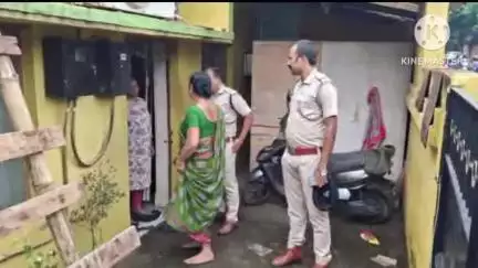 आदित्यपुर गम्हरिया: आदित्यपुर में चोरों ने एक घर से ₹10 लाख के जेवरात और ₹2 लाख नकद किए चोरी